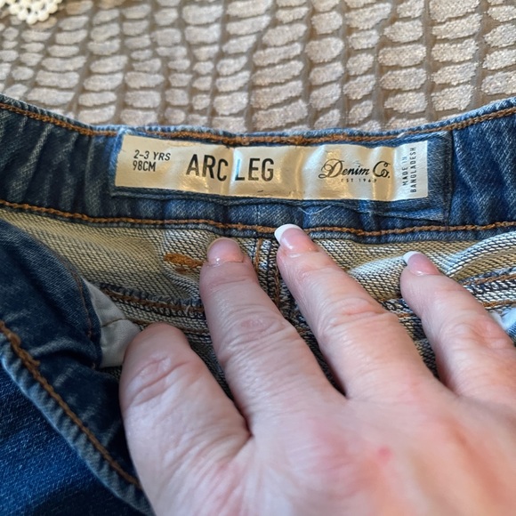 Denim Co Arc leg jeans 2-3 T - Picture 5 of 9